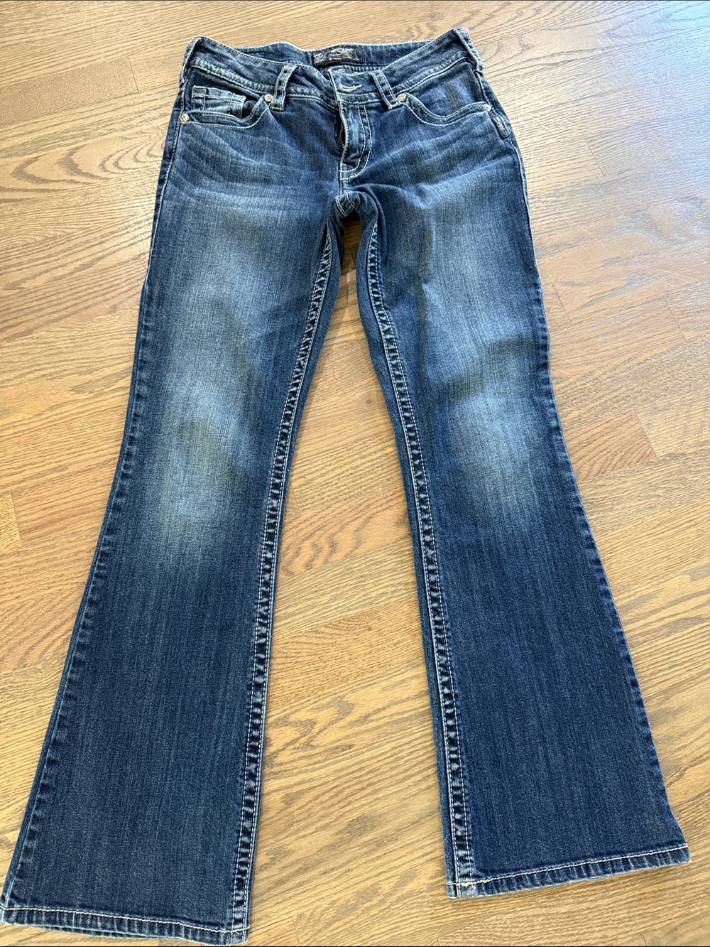 Silver Jeans Women's Medium Dark Blue Flare Jeans